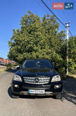 Mercedes-Benz M-Class 2008