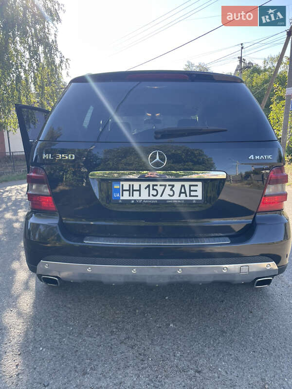 Внедорожник / Кроссовер Mercedes-Benz M-Class 2008 в Одессе