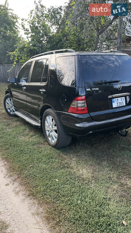 Внедорожник / Кроссовер Mercedes-Benz M-Class 2005 в Прилуках