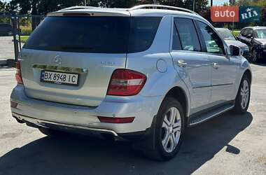 Внедорожник / Кроссовер Mercedes-Benz M-Class 2010 в 