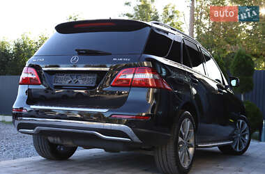 Внедорожник / Кроссовер Mercedes-Benz M-Class 2014 в 
