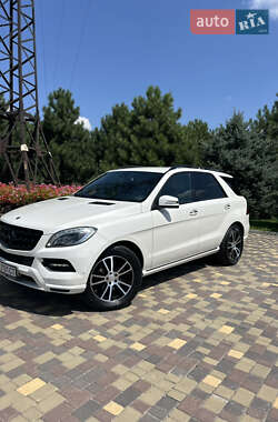 Mercedes-Benz M-Class 2012