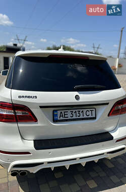 Позашляховик / Кросовер Mercedes-Benz M-Class 2012 в 