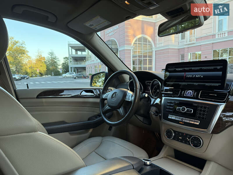 Внедорожник / Кроссовер Mercedes-Benz M-Class 2013 в Одессе