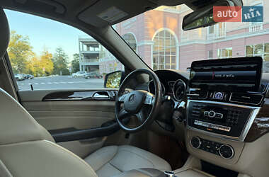 Внедорожник / Кроссовер Mercedes-Benz M-Class 2013 в 