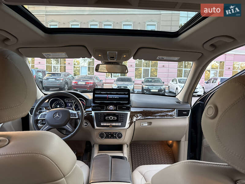 Внедорожник / Кроссовер Mercedes-Benz M-Class 2013 в Одессе