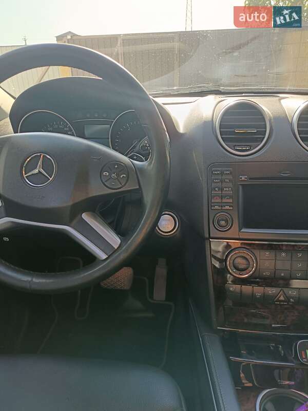 Позашляховик / Кросовер Mercedes-Benz M-Class 2011 в Дніпрі фото 2 Позашляховик / Кросовер Mercedes-Benz M-Class 2011 в Дніпрі
