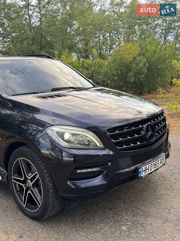Mercedes-Benz M-Class 2013