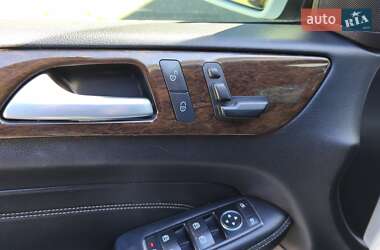 Внедорожник / Кроссовер Mercedes-Benz M-Class 2013 в 