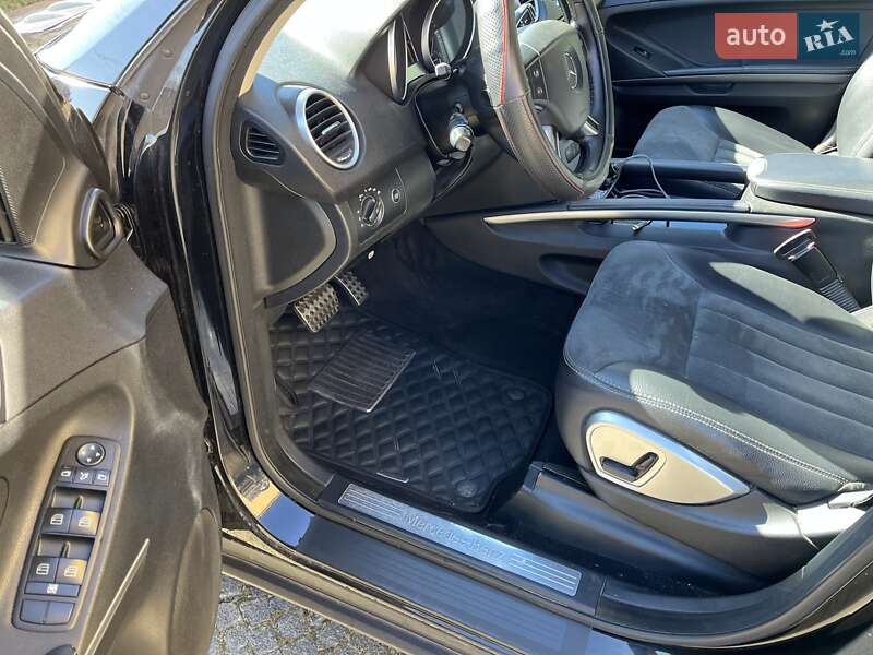 Внедорожник / Кроссовер Mercedes-Benz M-Class 2006 в Тернополе фото 8 Внедорожник / Кроссовер Mercedes-Benz M-Class 2006 в Тернополе