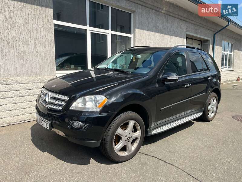 Позашляховик / Кросовер Mercedes-Benz M-Class 2008 в Києві