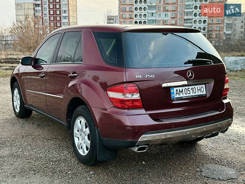 Внедорожник / Кроссовер Mercedes-Benz M-Class 2006 в Бердичеве