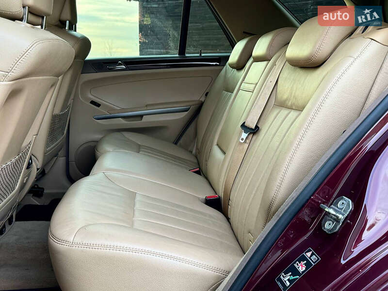 Внедорожник / Кроссовер Mercedes-Benz M-Class 2006 в Бердичеве