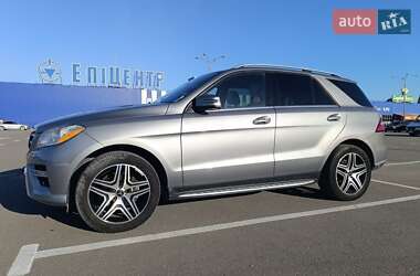 Позашляховик / Кросовер Mercedes-Benz M-Class 2015 в Кам'янець-Подільському