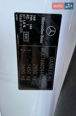 Позашляховик / Кросовер Mercedes-Benz M-Class 2013 в 