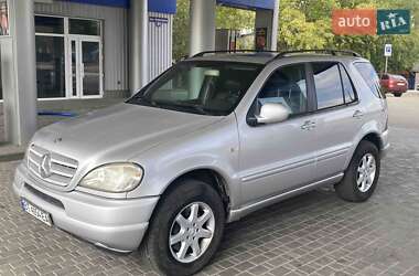 Внедорожник / Кроссовер Mercedes-Benz M-Class 2000 в Николаеве