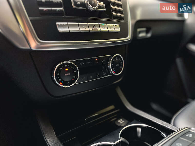 Внедорожник / Кроссовер Mercedes-Benz M-Class 2013 в Хмельницком фото 16 Внедорожник / Кроссовер Mercedes-Benz M-Class 2013 в Хмельницком