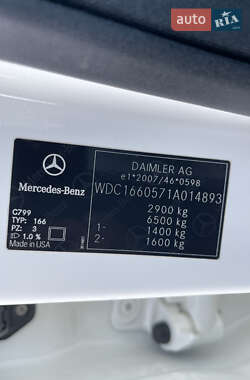 Позашляховик / Кросовер Mercedes-Benz M-Class 2012 в 