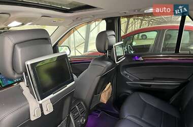 Позашляховик / Кросовер Mercedes-Benz M-Class 2009 в 