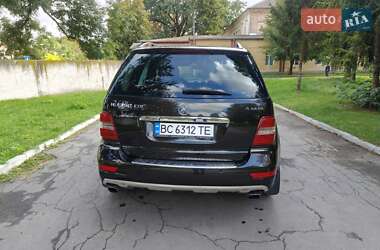 Позашляховик / Кросовер Mercedes-Benz M-Class 2011 в 