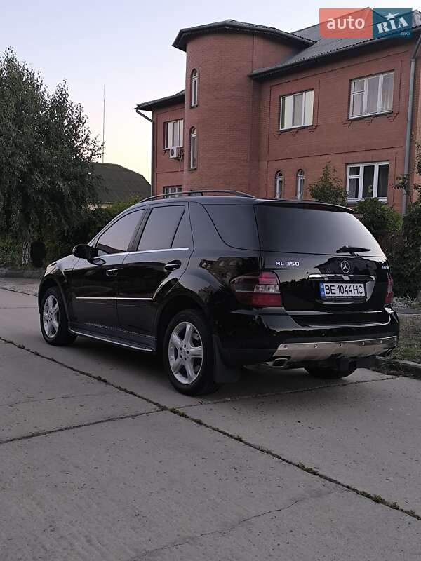 Внедорожник / Кроссовер Mercedes-Benz M-Class 2008 в Южноукраинске фото 3 Внедорожник / Кроссовер Mercedes-Benz M-Class 2008 в Южноукраинске