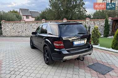 Внедорожник / Кроссовер Mercedes-Benz M-Class 2006 в 