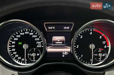 Внедорожник / Кроссовер Mercedes-Benz M-Class 2013 в 