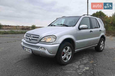 Внедорожник / Кроссовер Mercedes-Benz M-Class 2004 в Киеве