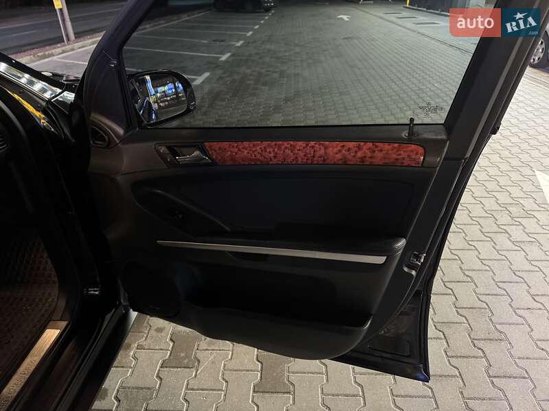 Внедорожник / Кроссовер Mercedes-Benz M-Class 2007 в Киеве