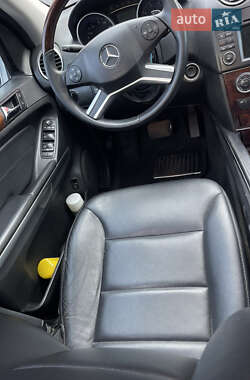 Внедорожник / Кроссовер Mercedes-Benz M-Class 2009 в 