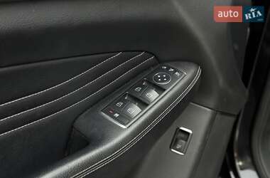 Позашляховик / Кросовер Mercedes-Benz M-Class 2012 в 