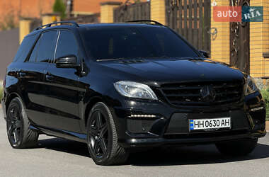Mercedes-Benz M-Class 2015