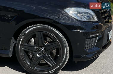 Внедорожник / Кроссовер Mercedes-Benz M-Class 2015 в 