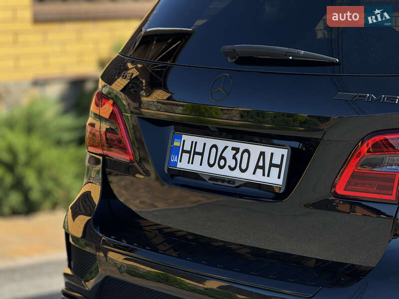 Позашляховик / Кросовер Mercedes-Benz M-Class 2015 в Вінниці фото 13 Позашляховик / Кросовер Mercedes-Benz M-Class 2015 в Вінниці