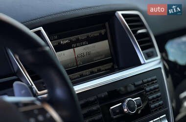 Внедорожник / Кроссовер Mercedes-Benz M-Class 2015 в 
