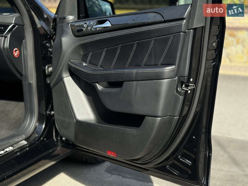 Позашляховик / Кросовер Mercedes-Benz M-Class 2015 в Вінниці фото 82 Позашляховик / Кросовер Mercedes-Benz M-Class 2015 в Вінниці