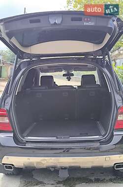 Позашляховик / Кросовер Mercedes-Benz M-Class 2008 в 