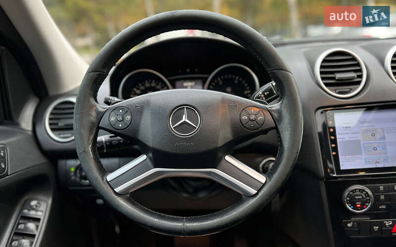 Позашляховик / Кросовер Mercedes-Benz M-Class 2009 в Львові