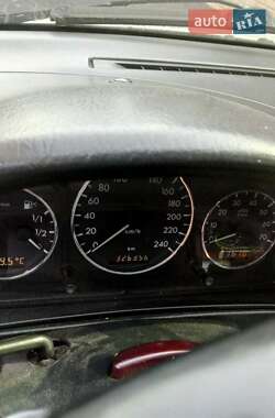 Внедорожник / Кроссовер Mercedes-Benz M-Class 2005 в 