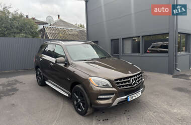 Mercedes-Benz M-Class 2012 Mercedes-Benz M-Class 2012
