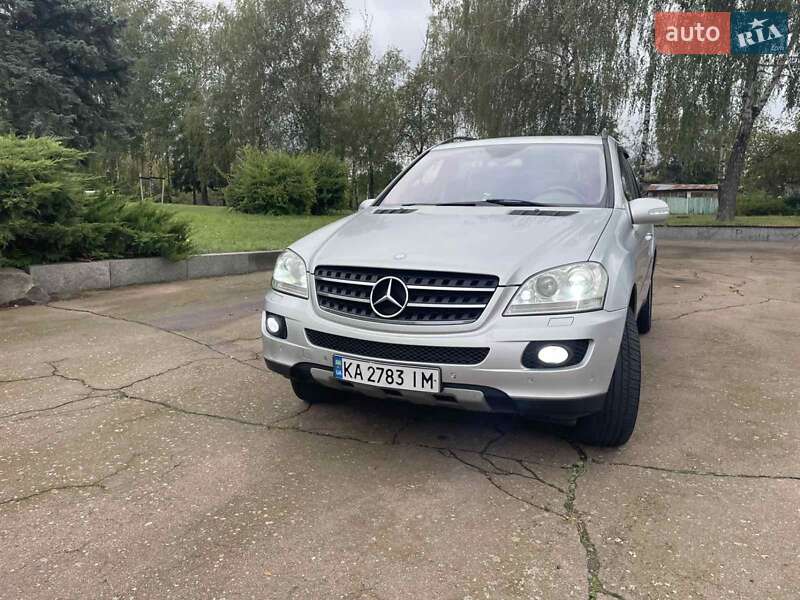 Внедорожник / Кроссовер Mercedes-Benz M-Class 2005 в Киеве фото 17 Внедорожник / Кроссовер Mercedes-Benz M-Class 2005 в Киеве
