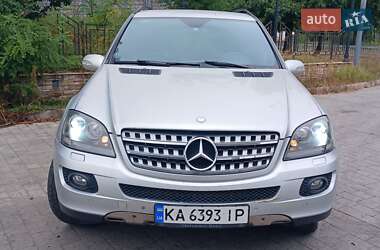 Внедорожник / Кроссовер Mercedes-Benz M-Class 2008 в 