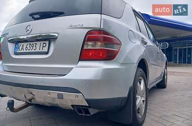 Внедорожник / Кроссовер Mercedes-Benz M-Class 2008 в 