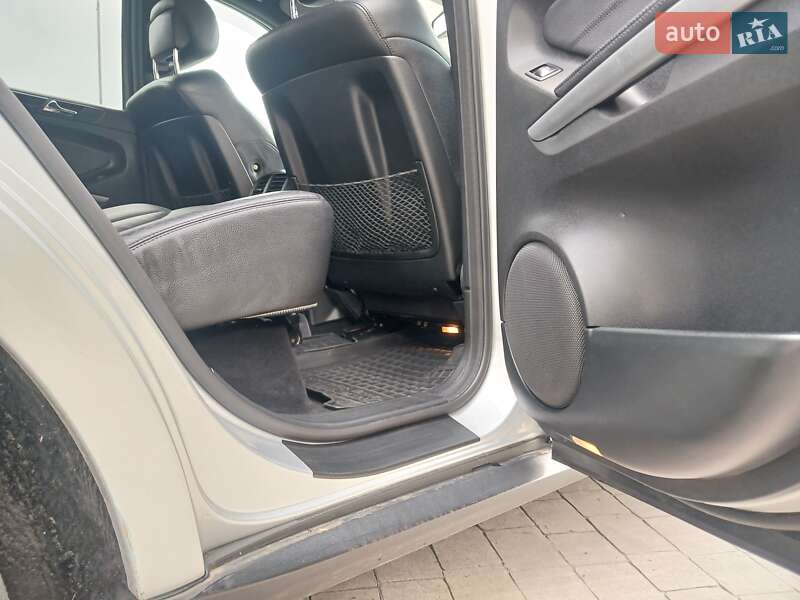 Позашляховик / Кросовер Mercedes-Benz M-Class 2008 в Києві