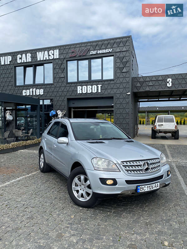 Позашляховик / Кросовер Mercedes-Benz M-Class 2008 в Тячеві