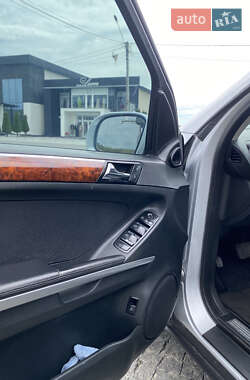Позашляховик / Кросовер Mercedes-Benz M-Class 2008 в 