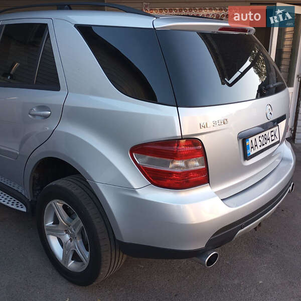 Внедорожник / Кроссовер Mercedes-Benz M-Class 2006 в Киеве фото 14 Внедорожник / Кроссовер Mercedes-Benz M-Class 2006 в Киеве