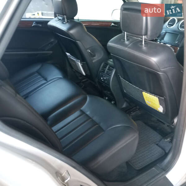 Внедорожник / Кроссовер Mercedes-Benz M-Class 2006 в Киеве фото 21 Внедорожник / Кроссовер Mercedes-Benz M-Class 2006 в Киеве