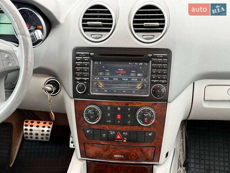 Внедорожник / Кроссовер Mercedes-Benz M-Class 2007 в Одессе