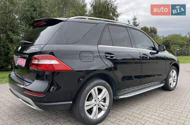 Позашляховик / Кросовер Mercedes-Benz M-Class 2013 в 